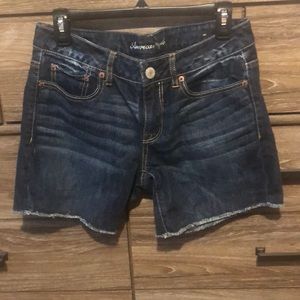 American Eagle Dark Blue Wash Bahama Shorts